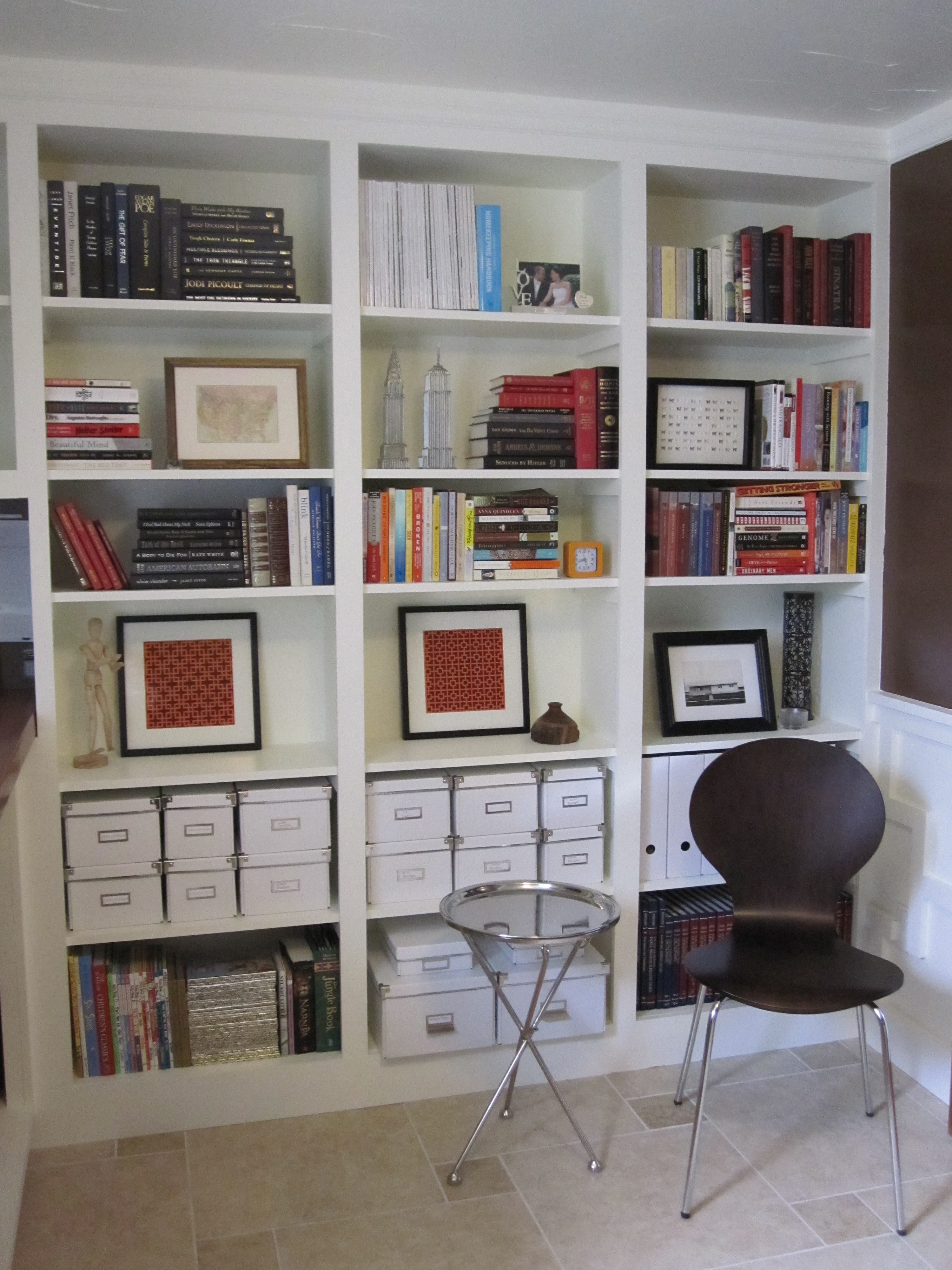 How To Artfully Arrange A Bookshelf