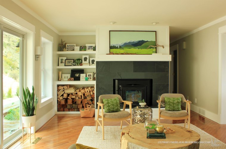 Family-Room-Shelf-and-Fireplace